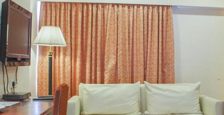 Oyo Palette - Hotel Victoria Chennai Eksteriør bilde